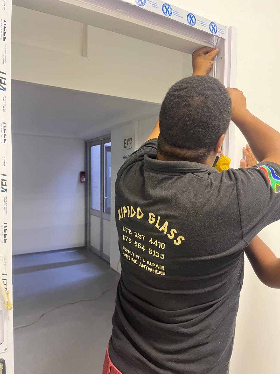 Kipido Glass Service